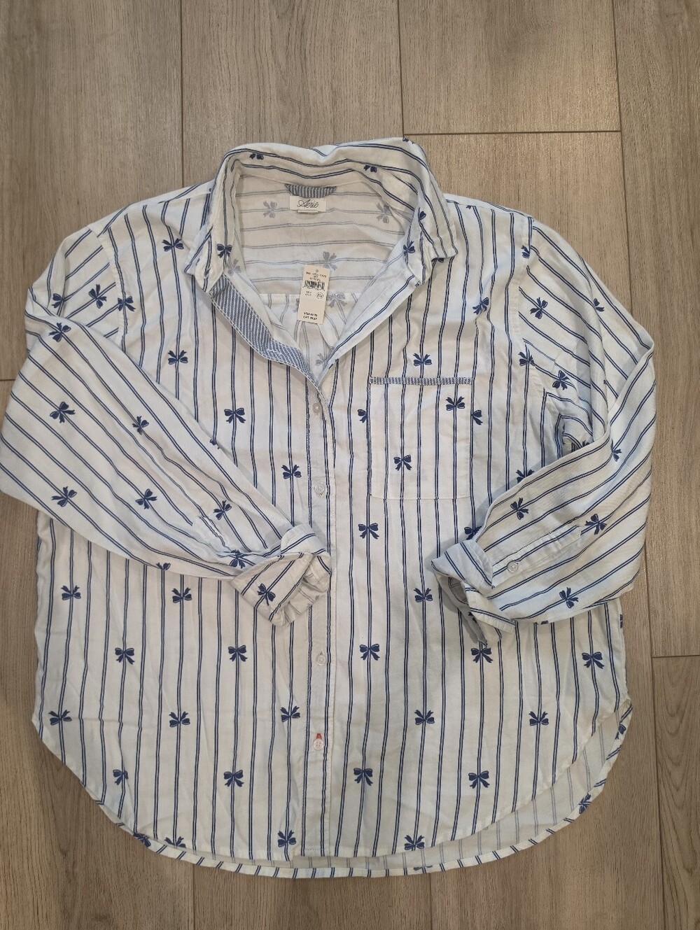Aerie NWT Bow Print Striped Button Down Shirt Blue White Size S